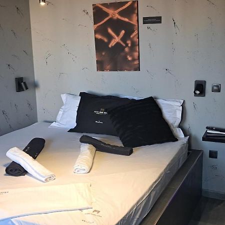 Pietra Mare Suites Патра Екстериор снимка